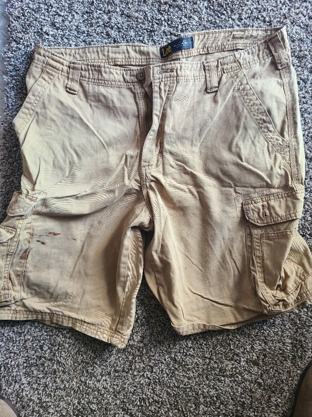 Lee Men's Tan Cargo Shorts